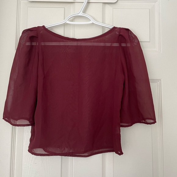 American Apparel chiffon puff sleeve blouse in burgundy color - Picture 2 of 3